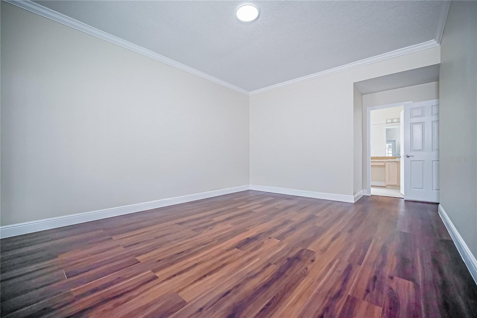 CAMELOT AT MARINERS VILLAGE 34/105 LOT 85 - Residential