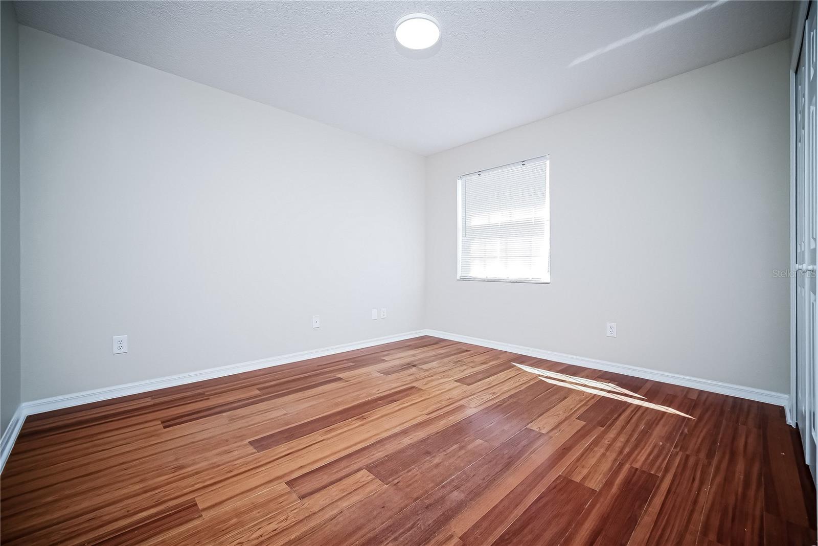 CAMELOT AT MARINERS VILLAGE 34/105 LOT 85 - Residential