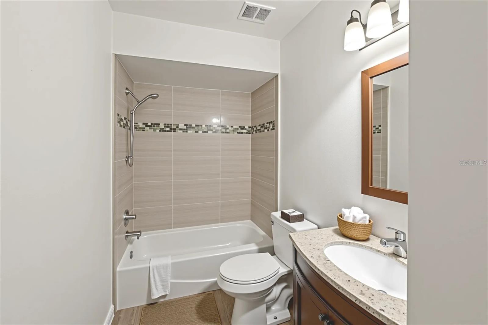 LAKE ST GEORGE-SOUTH - Residential