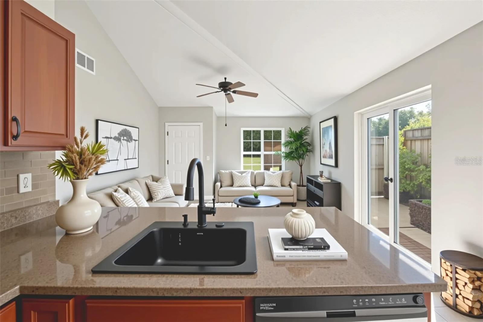 LAKE ST GEORGE-SOUTH - Residential