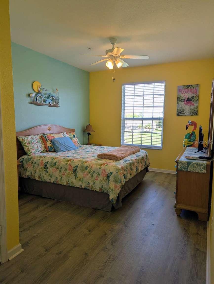 8105 COCONUT PALM WAY 305