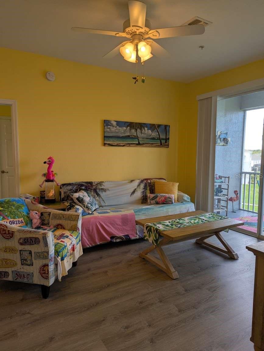 WYNDHAM PALMS CONDO PH 6 - Residential