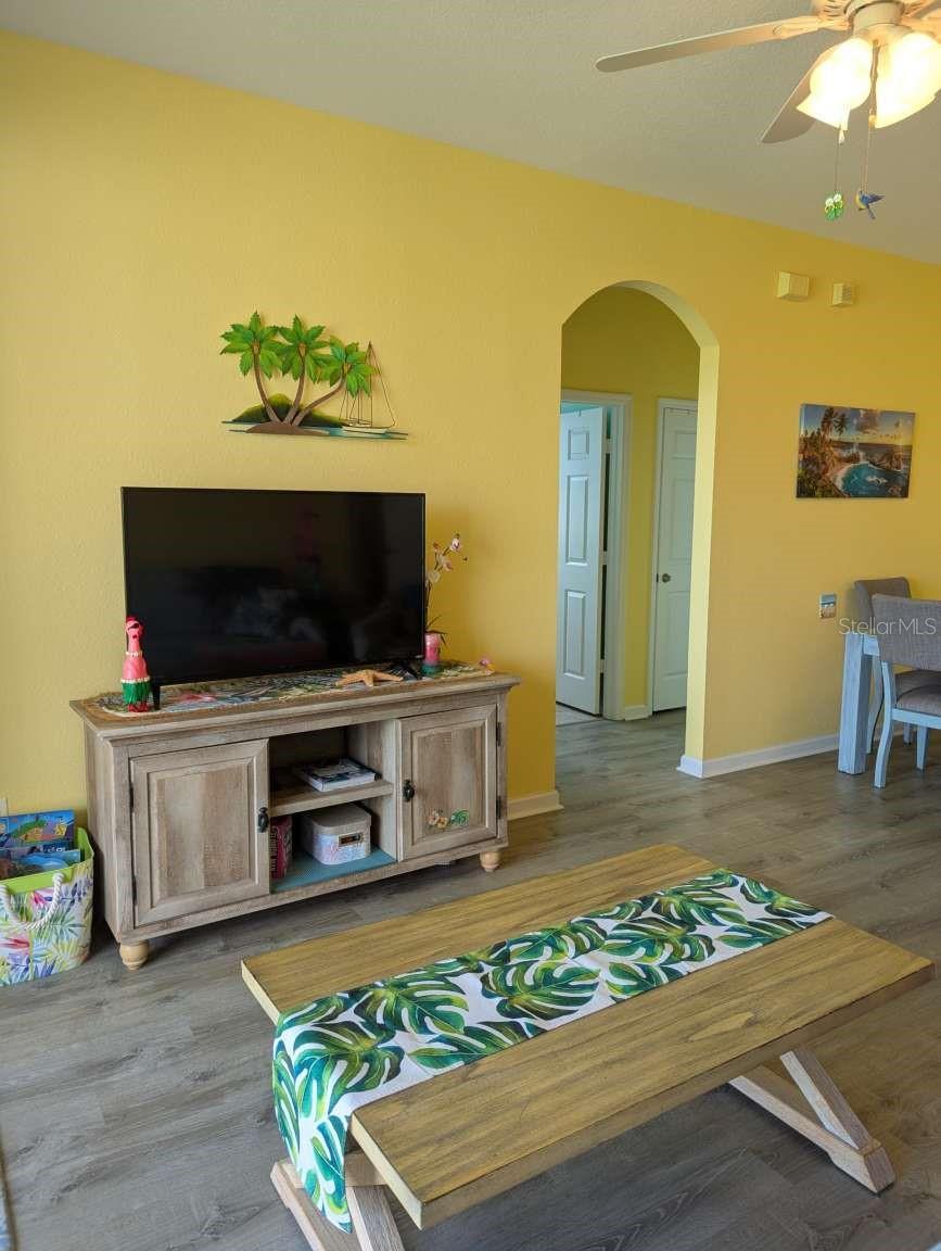 WYNDHAM PALMS CONDO PH 6 - Residential