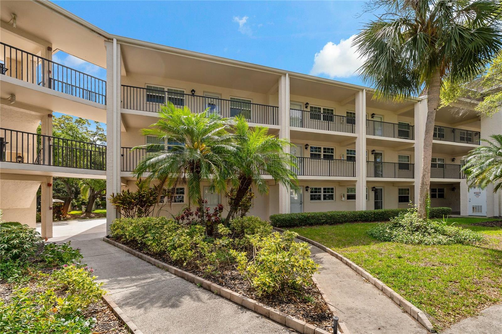 870 VIRGINIA STREET 109