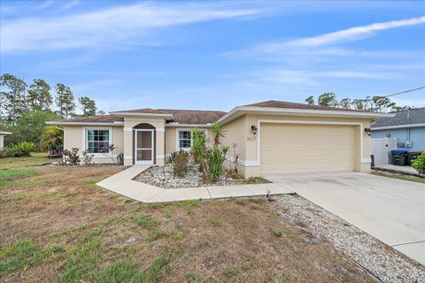 A home in NORTH PORT