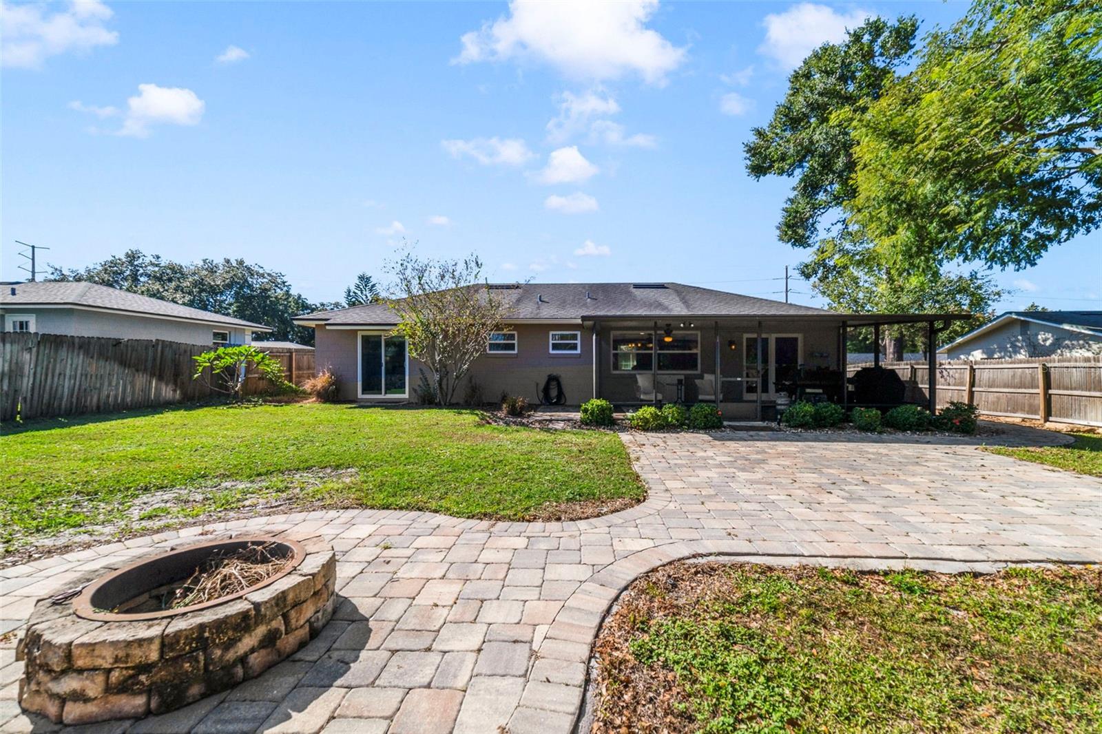 LAKE SEARCY SHORES - Residential