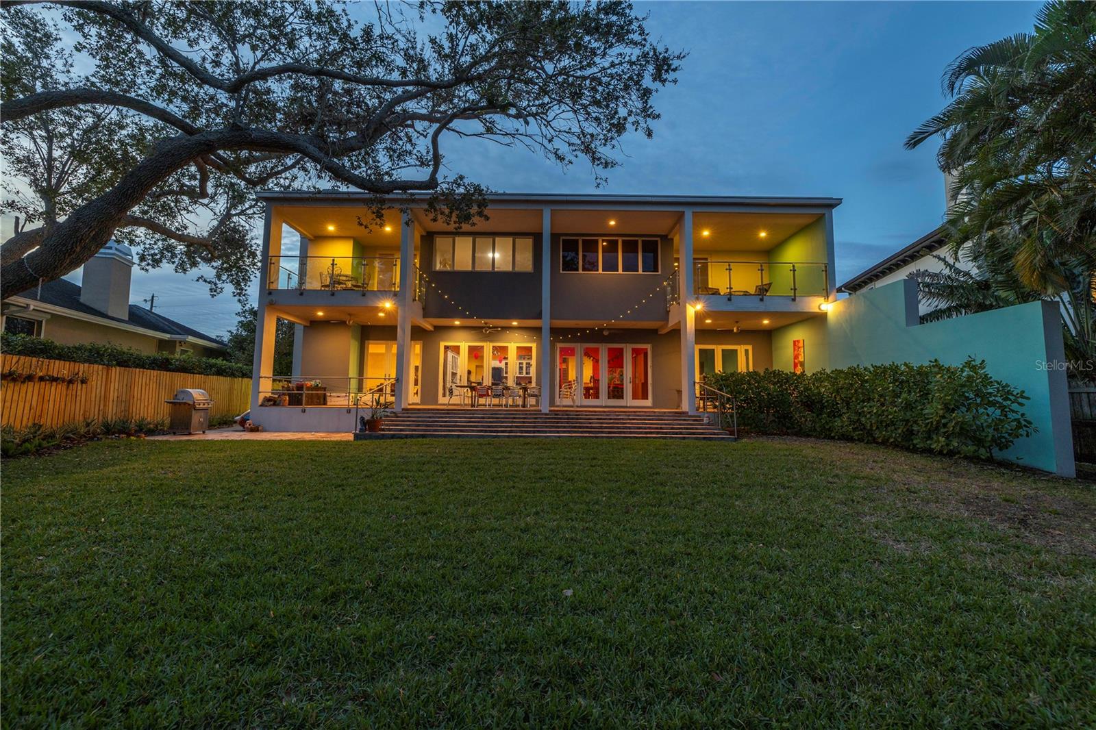 SNELL ISLE SHORES - Residential