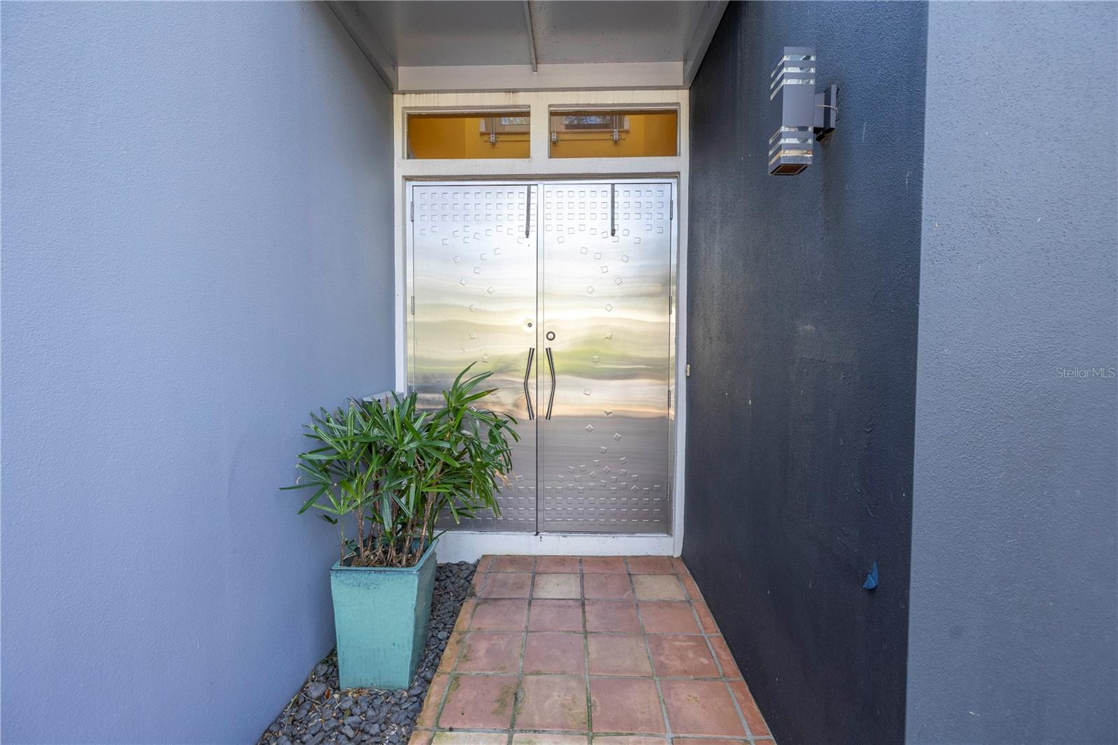 SNELL ISLE SHORES - Residential