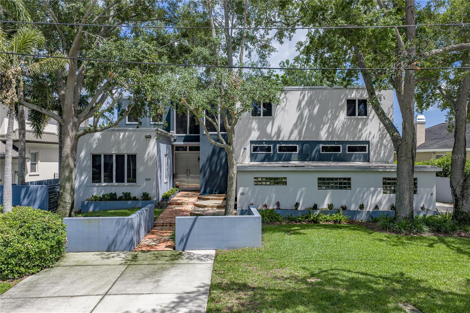 838 MONTEREY BOULEVARD NE