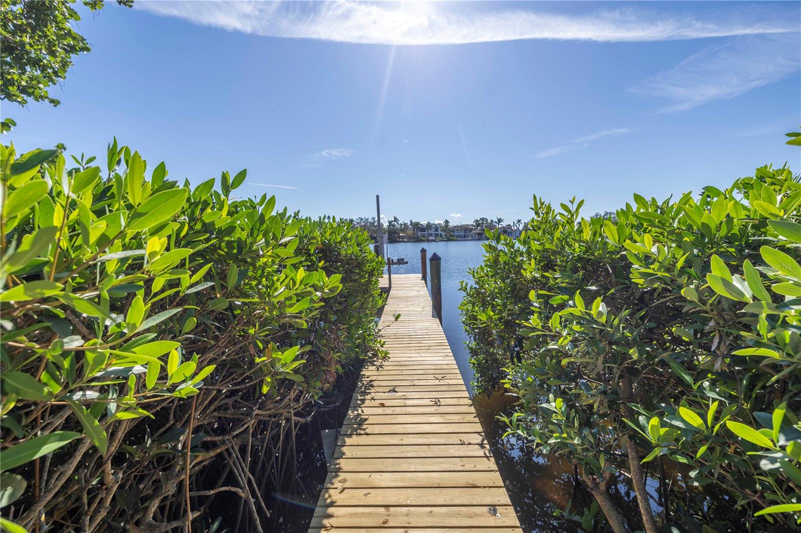 SNELL ISLE SHORES - Residential