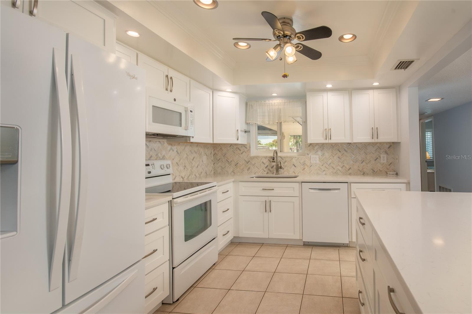 GLEN OAKS RIDGE VILLAS 1 - Residential