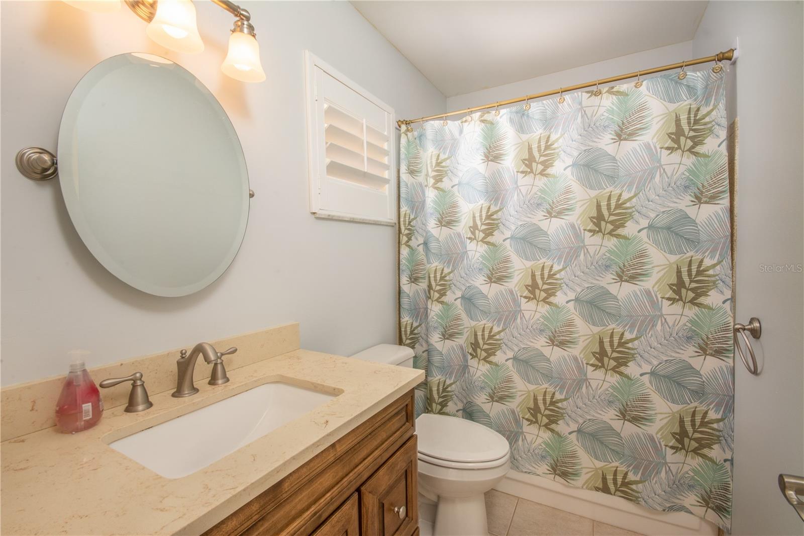 GLEN OAKS RIDGE VILLAS 1 - Residential