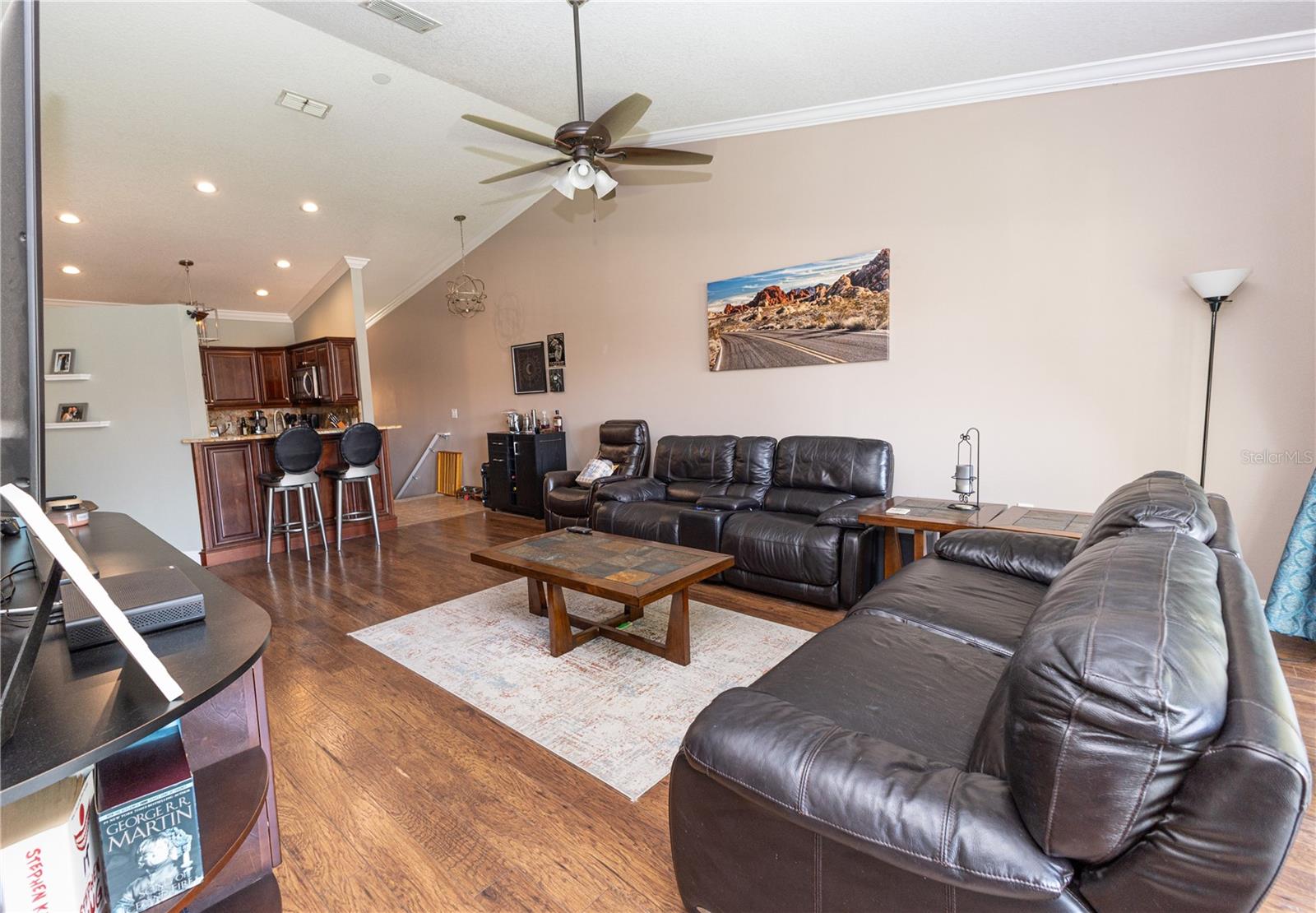 5437 COMPASS POINT 00