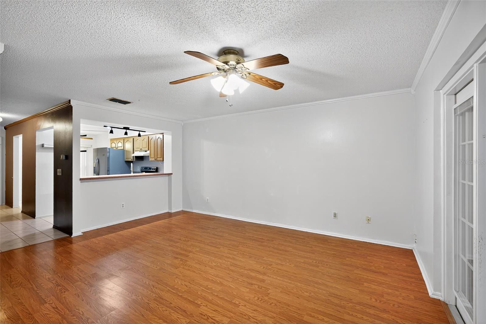 LAURELON VILLAGE OF MEADOWOOD - Residential