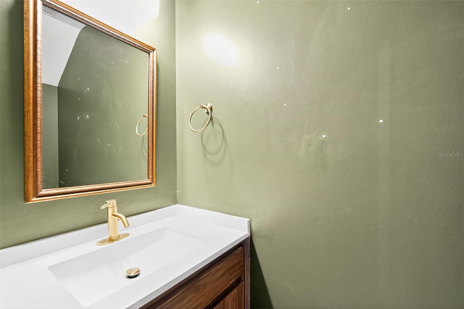 LAURELON VILLAGE OF MEADOWOOD - Residential