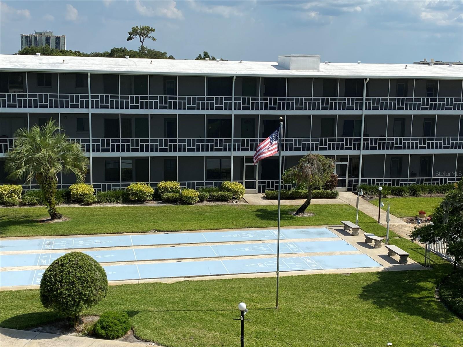 WINTER HAVEN HARBOUR APTS CONDO - Residential