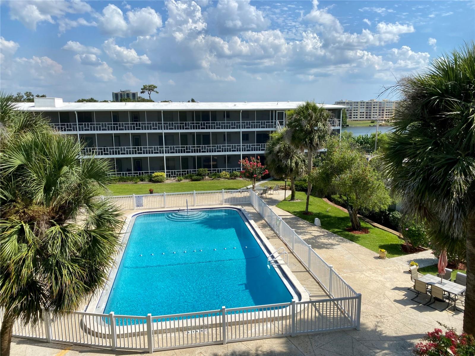 WINTER HAVEN HARBOUR APTS CONDO - Residential