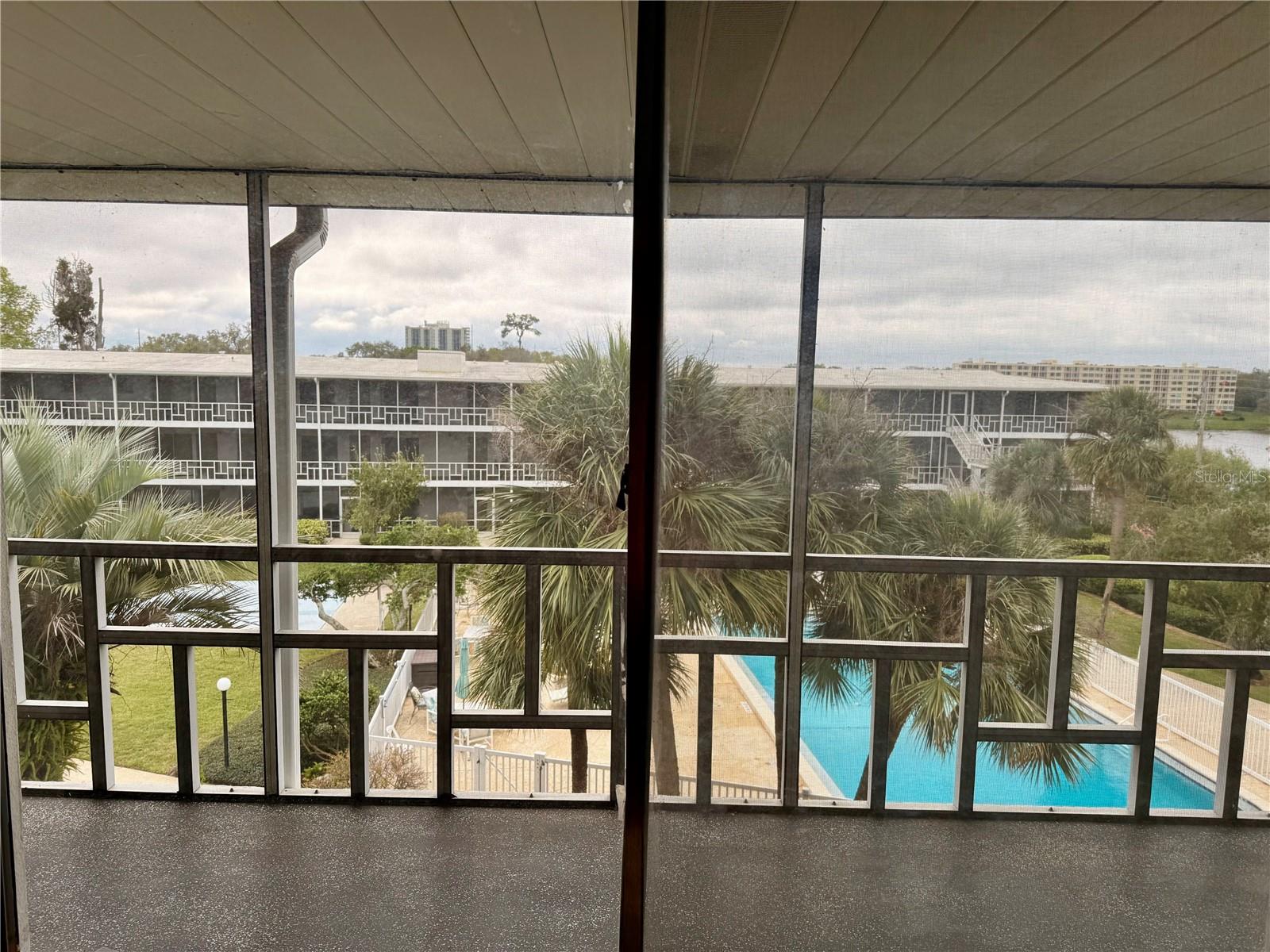 WINTER HAVEN HARBOUR APTS CONDO - Residential