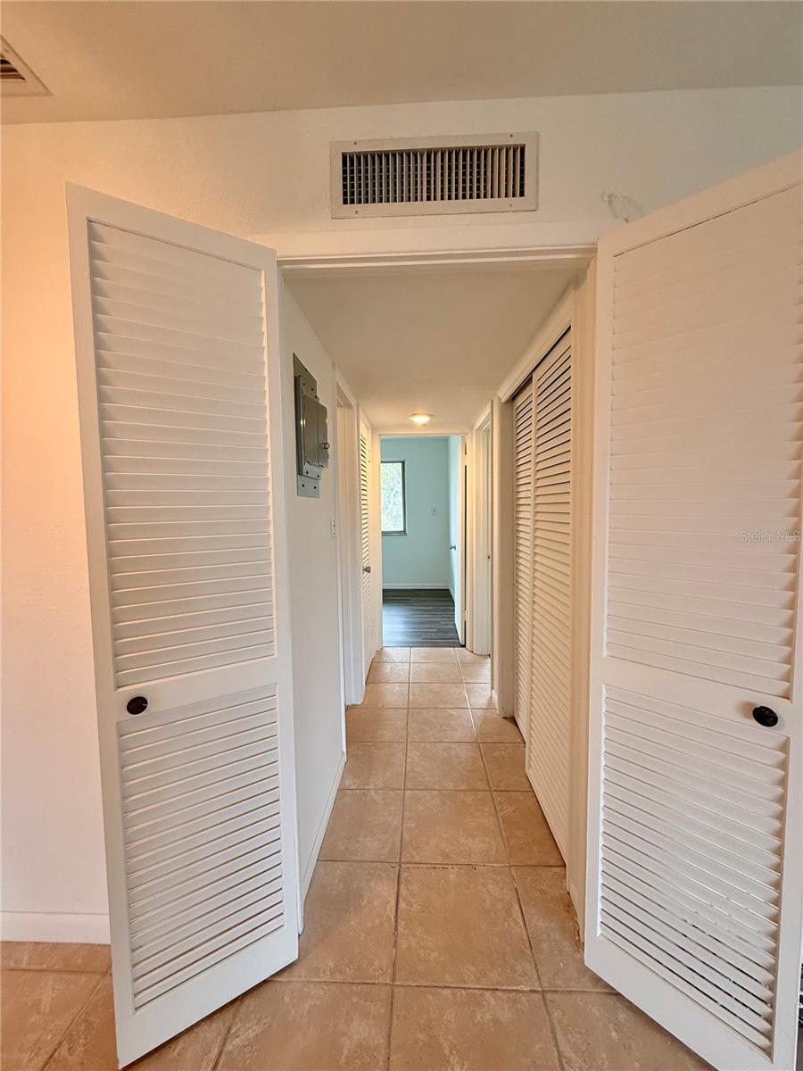 WINTER HAVEN HARBOUR APTS CONDO - Residential