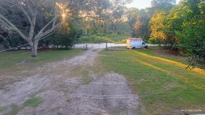 Photo of 40400 Sunset Drive, Eustis, FL 32736 (MLS # O6453331)