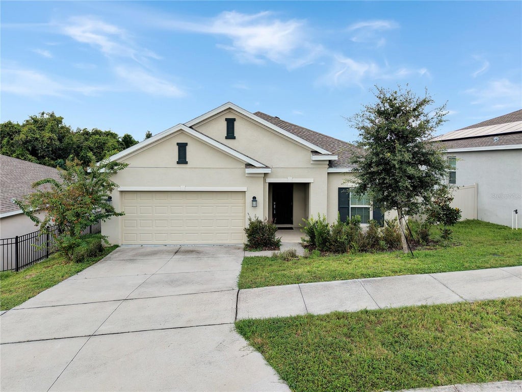 Photo of 786 Citrus Reserve Boulevard, Davenport, FL 33837 (MLS # P4940131)