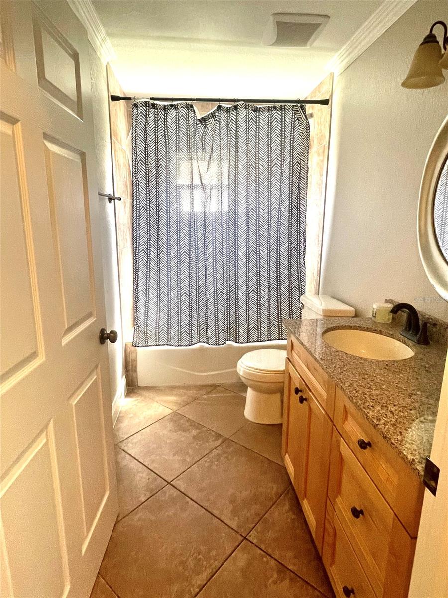 SURREY RUN - Residential