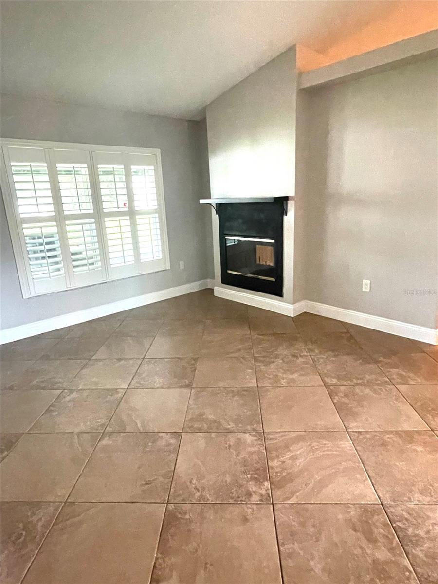 SURREY RUN - Residential