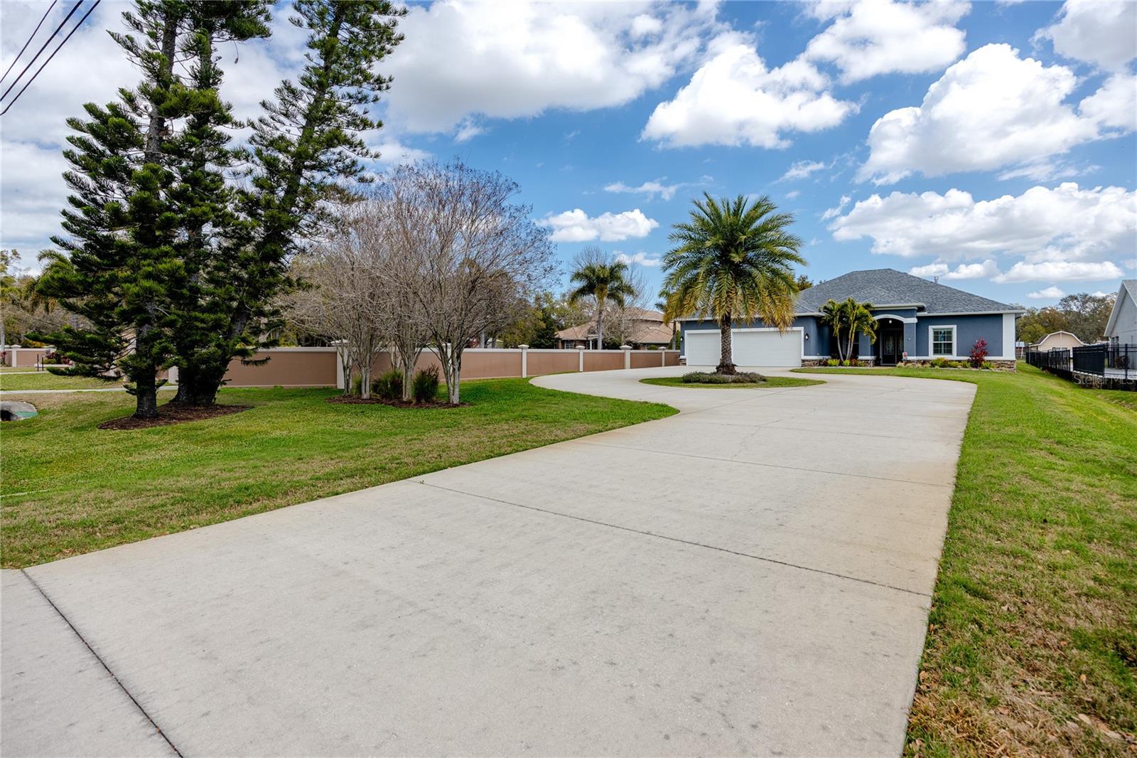 PINELLAS GROVES - Residential