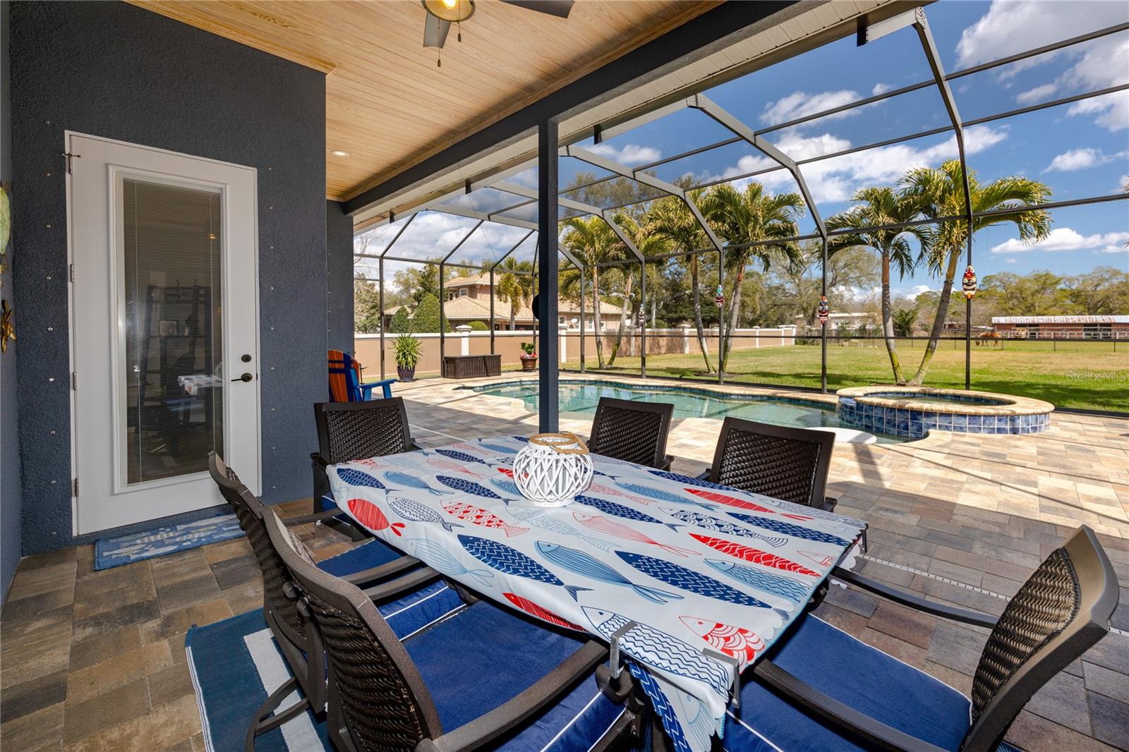 PINELLAS GROVES - Residential