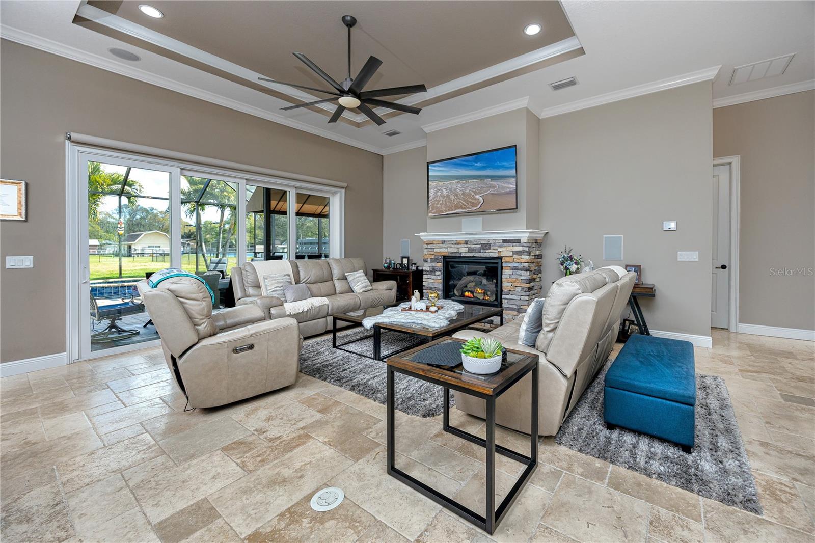 PINELLAS GROVES - Residential