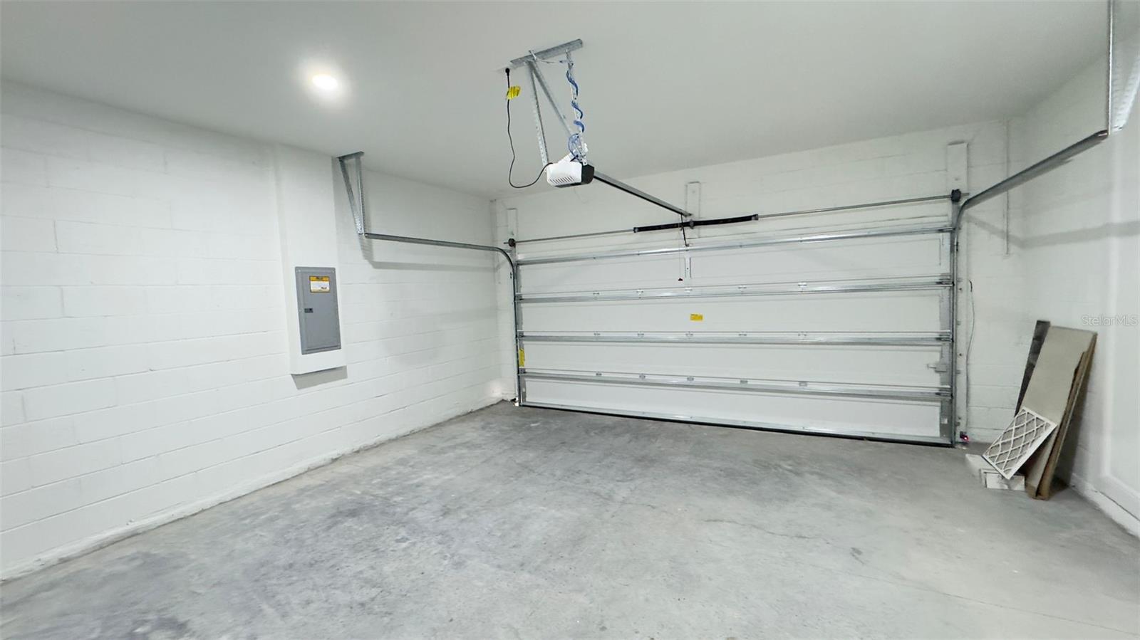 CITRUS SPGS UNIT 14 - Residential