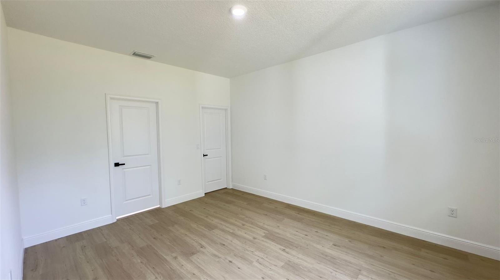 CITRUS SPGS UNIT 14 - Residential