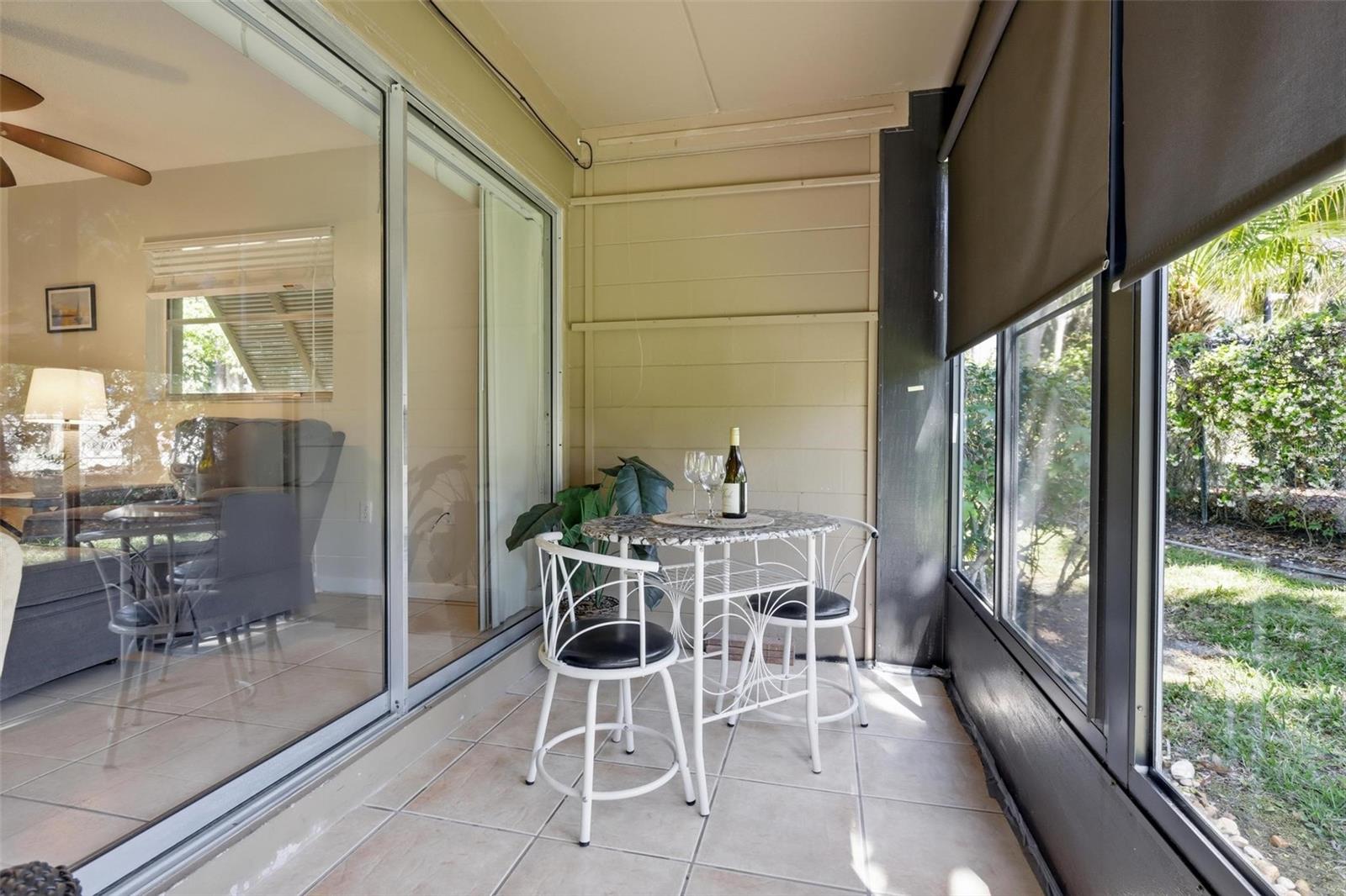 LAKESIDE CONDO APTS - Residential