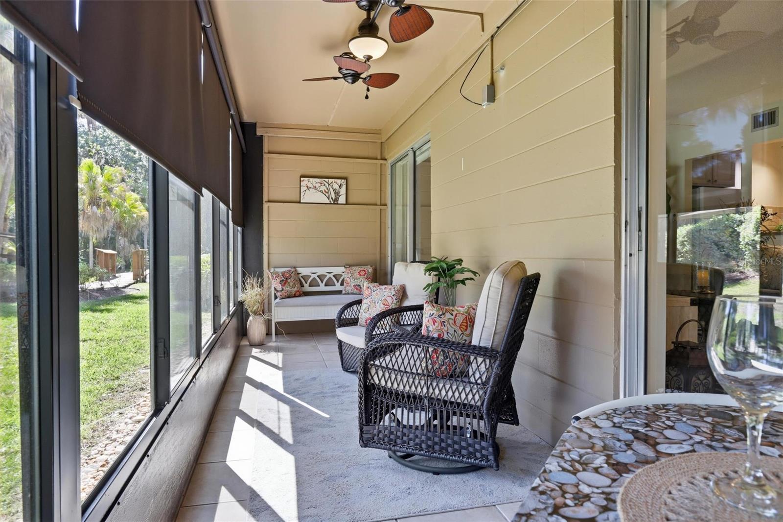 LAKESIDE CONDO APTS - Residential