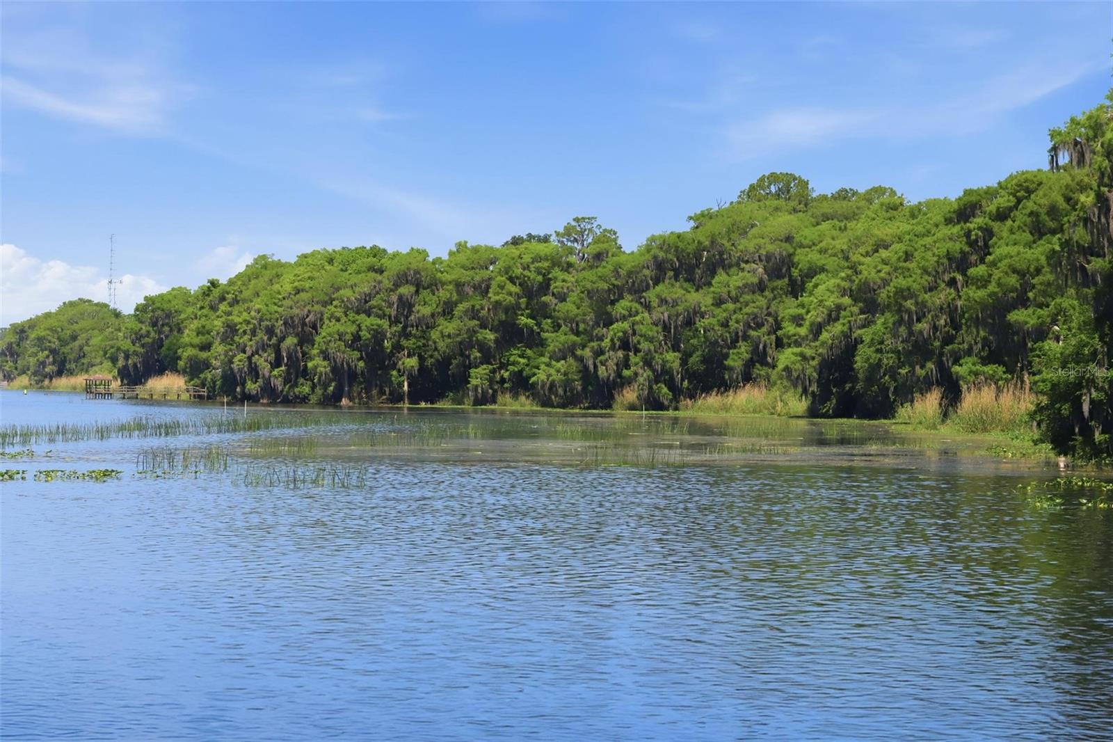 LAKESIDE CONDO APTS - Residential