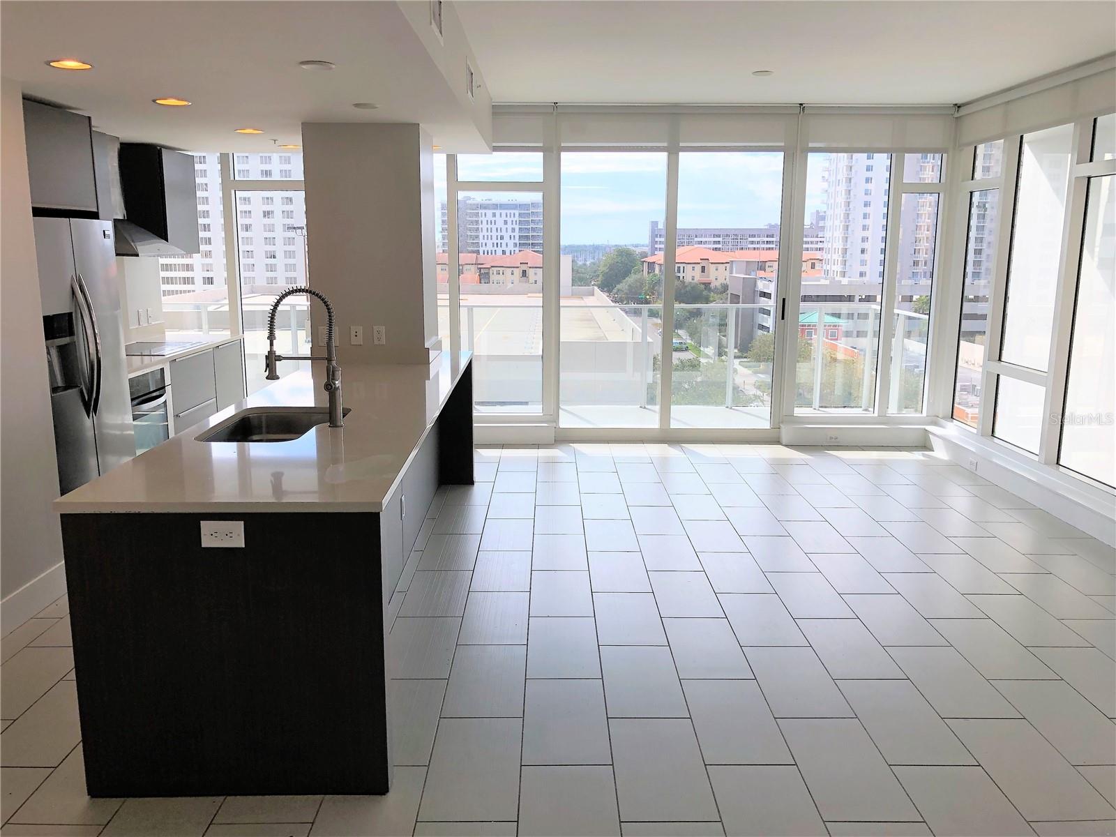 SIGNATURE PLACE CONDO - Residential Lease