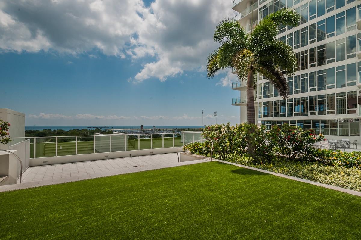 SIGNATURE PLACE CONDO - Residential Lease