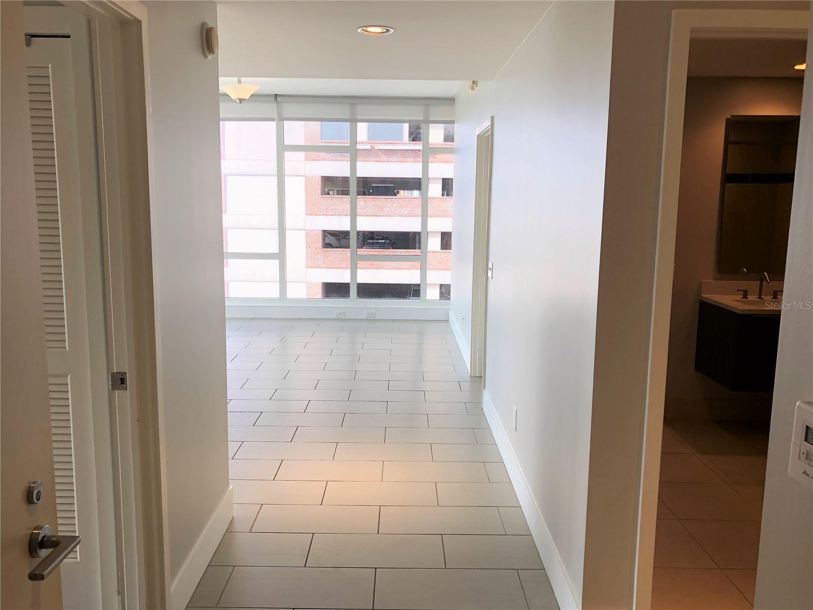 SIGNATURE PLACE CONDO - Residential Lease