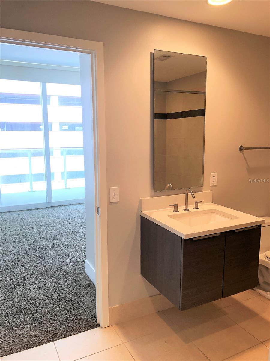 SIGNATURE PLACE CONDO - Residential Lease