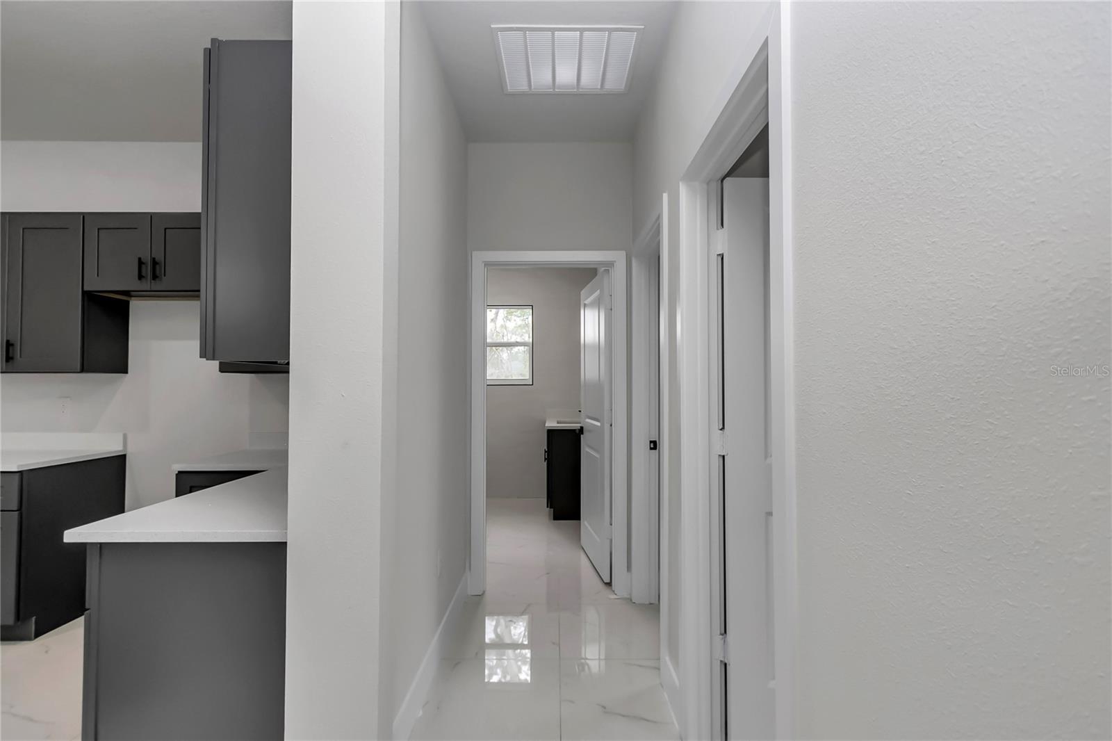 MARION OAKS UN 5 - Residential