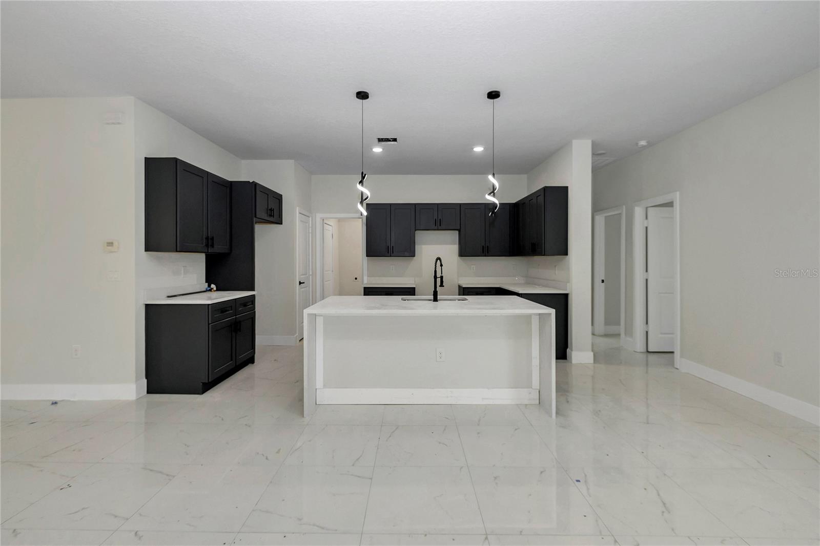 MARION OAKS UN 5 - Residential