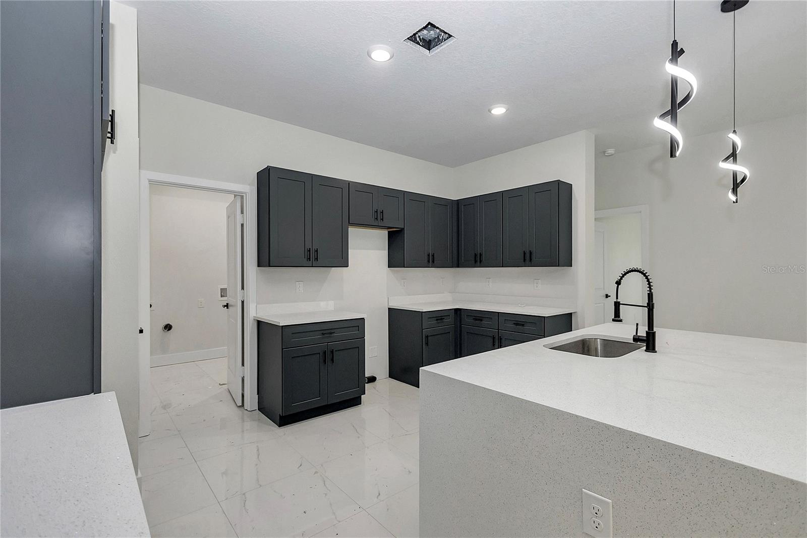 MARION OAKS UN 5 - Residential