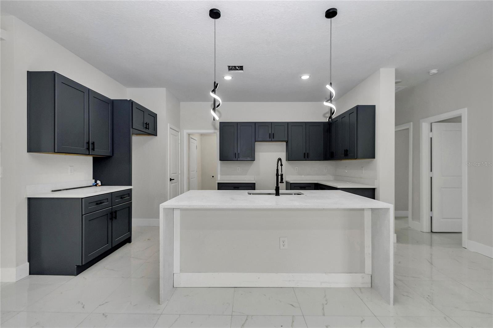 MARION OAKS UN 5 - Residential