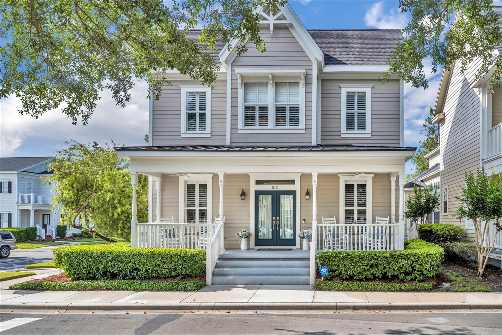 912 TOWHEE COURT