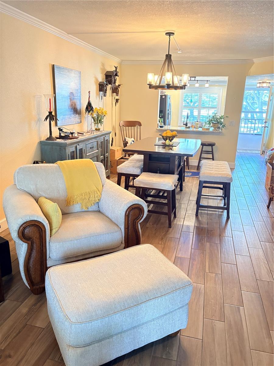 PATRICIAN OAKS - Residential