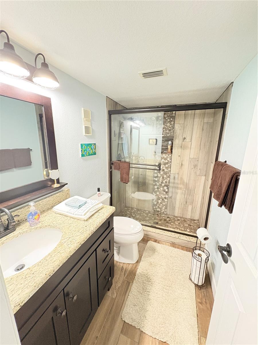 PATRICIAN OAKS - Residential