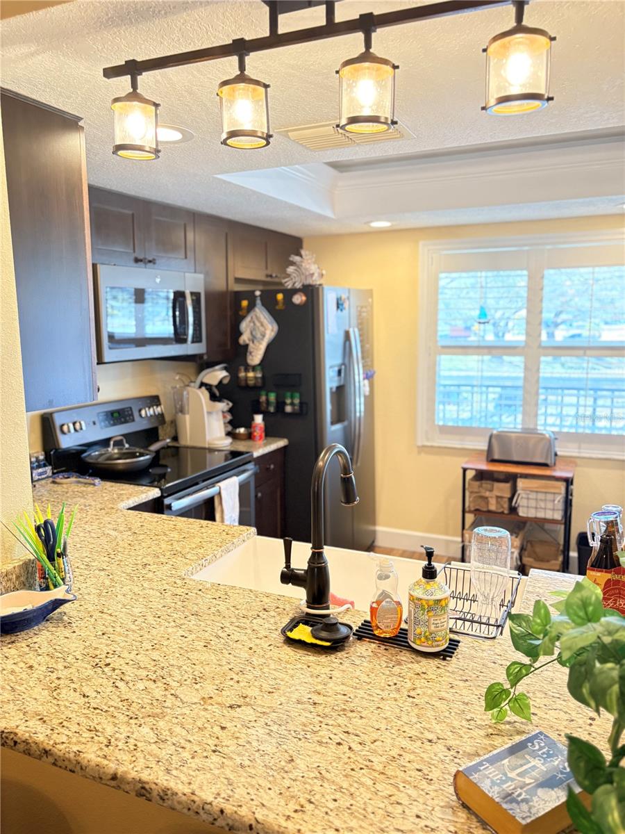 PATRICIAN OAKS - Residential