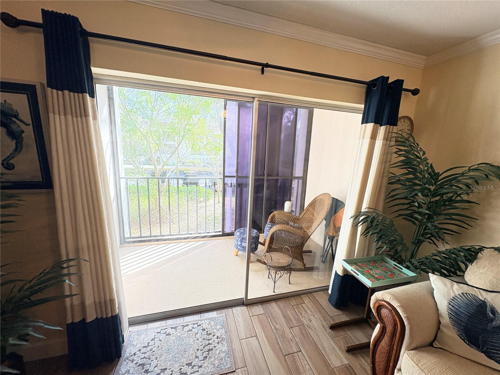 PATRICIAN OAKS - Residential