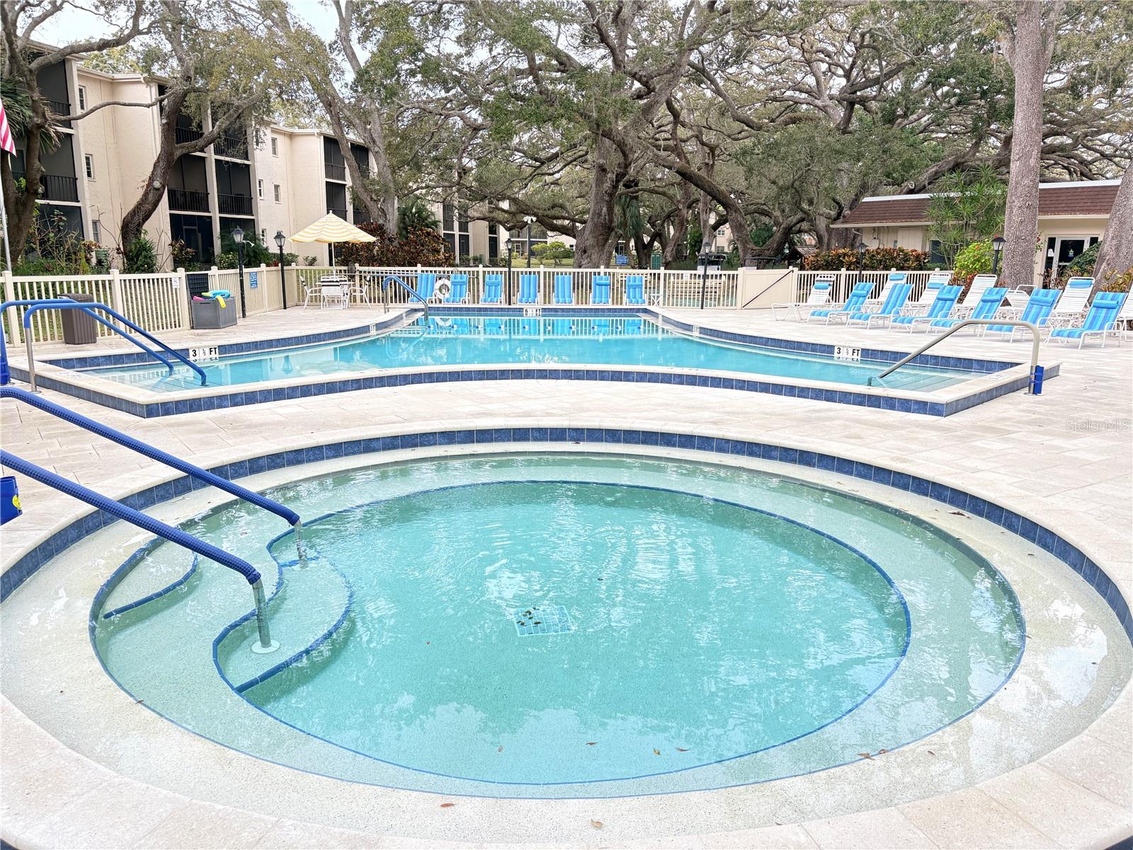 PATRICIAN OAKS - Residential