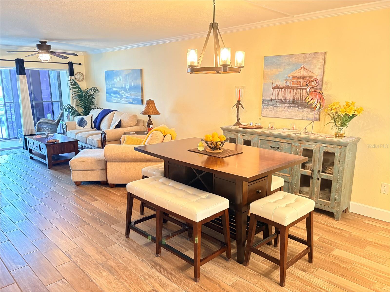 PATRICIAN OAKS - Residential